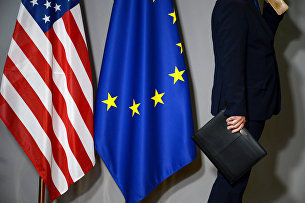 Флаги США и ЕС0