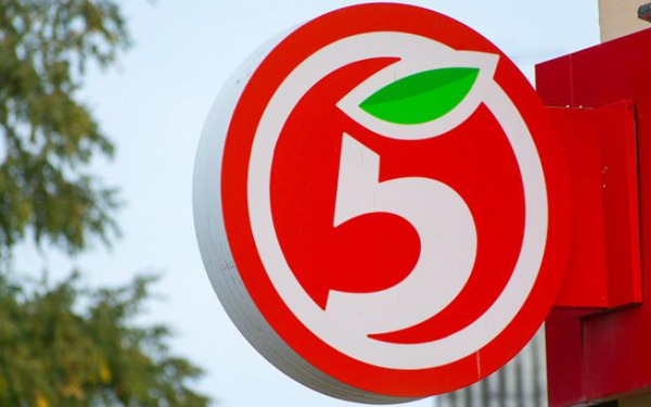 Глава X5 Retail Group дала ориентир по срокам возврата к дивидендам0