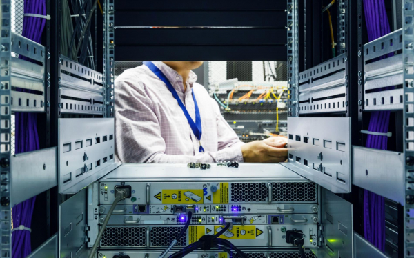 Акции IVA Technologies перешли от роста к снижению в первые минуты торгов1