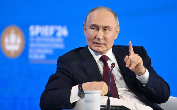 Мосбиржа оценила перспективы роста фондового рынка в два раза к 2030 году2