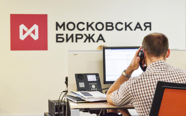 Брокер ВТБ запустил торги в выходные и задумался о круглосуточных торгах1