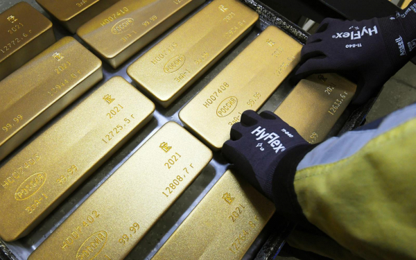 Цена золотых слитков впервые в истории превысила $1 млн0