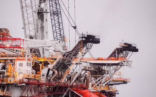 В Goldman Sachs допустили обвал цены барреля Brent до $682